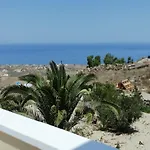 Panorama Apartment *